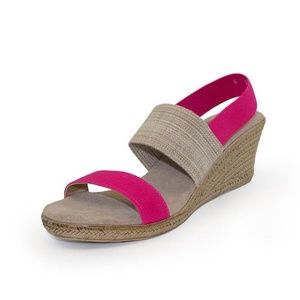 Charleston Shoe Co Cooper Pink Linen Wedge NWT